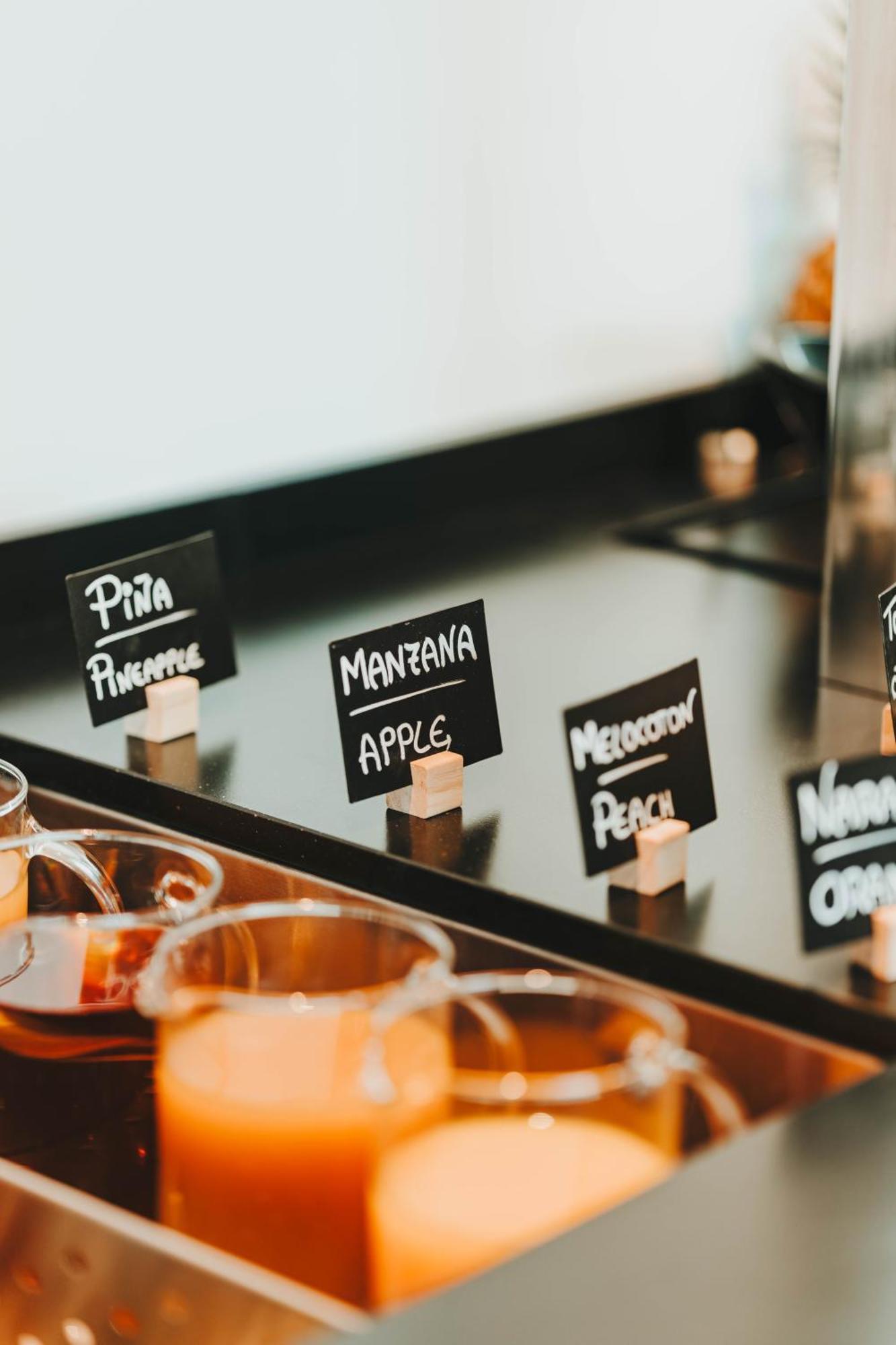 Hotel Malaga Nostrum Airport Bagian luar foto